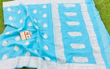 Pure Handloom Georgette Silk Buta - Image 2